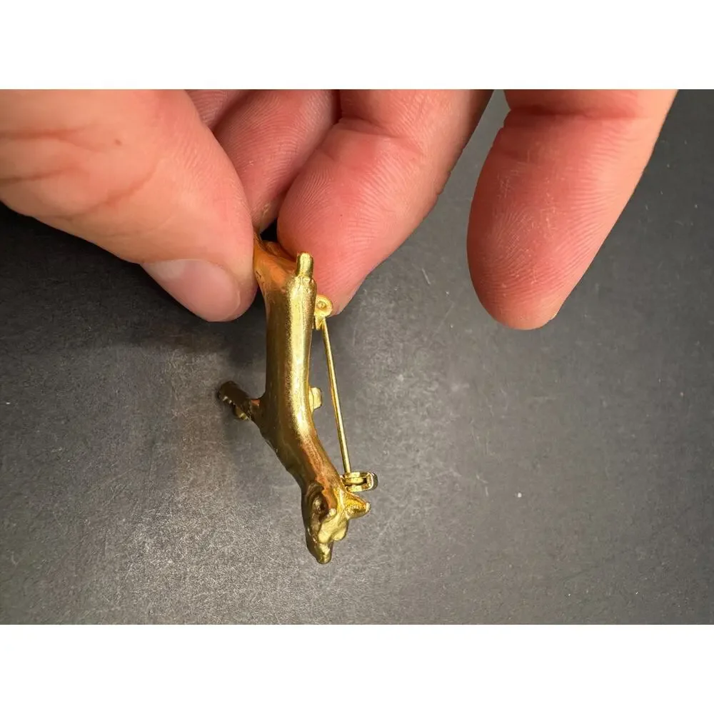Vintage Gerry's Signed Dobermann Pinscher Dog Gold Tone Pin/Brooch 43.8mm